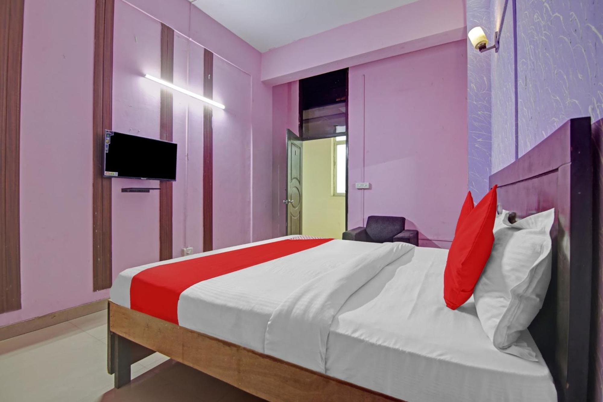 Hotel O Glorious Stayz Νόιντα Εξωτερικό φωτογραφία